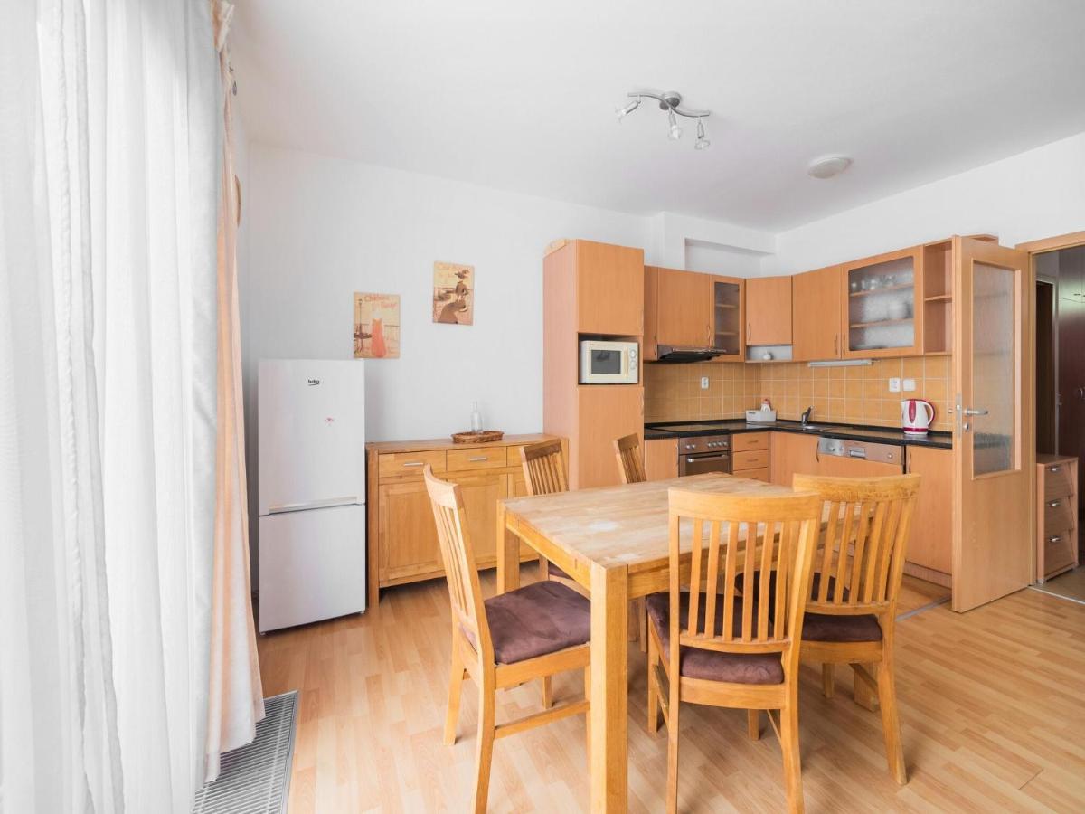 Comfortable Holiday Home In Lipno With Garden ليبنو ناد فلتافو المظهر الخارجي الصورة